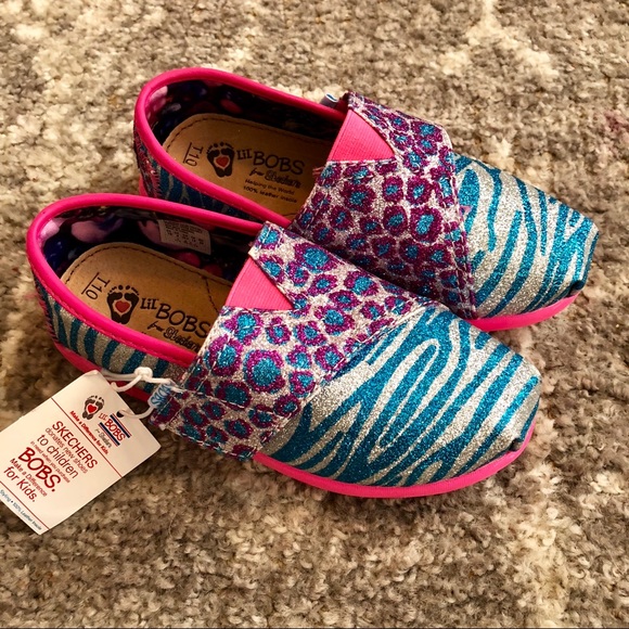 little girl bobs shoes